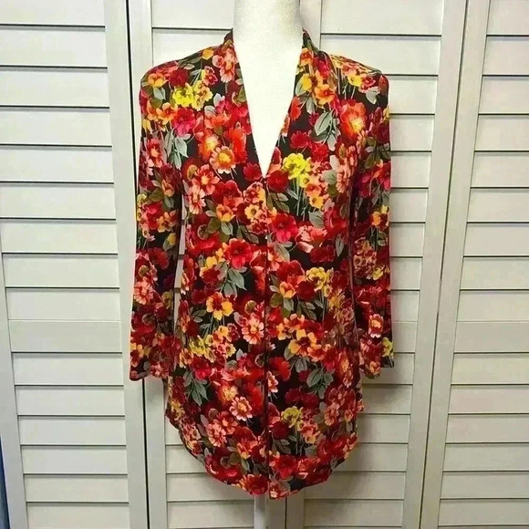 Cable & Gauge V-Neck Floral 3/4 Sleeve Stretch Top Size Medium - Picture 1 of 7